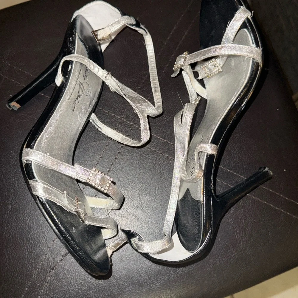 Baby Phat Silver Heels Elegant Design - Picture 8 of 12